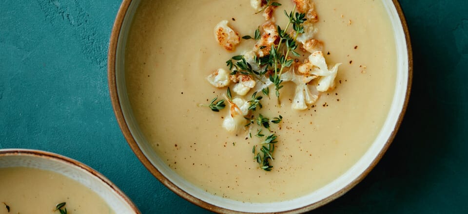 Prøv de sunde hvidløg på en ny måde med denne lækre bagte suppe - welltica.dk - Vejen til et bedre liv