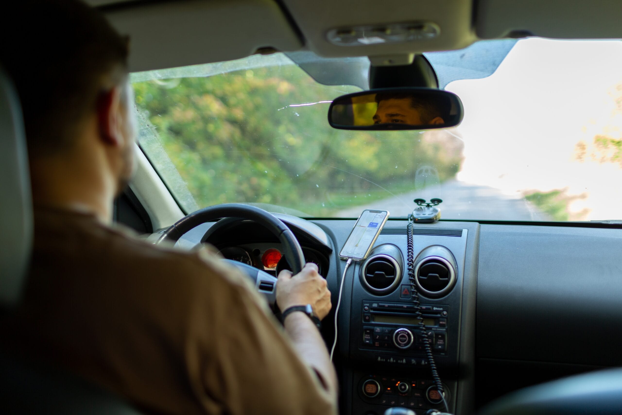 Kender du tegnene? Sådan opdager du demens i trafikken - welltica.dk - Vejen til et bedre liv