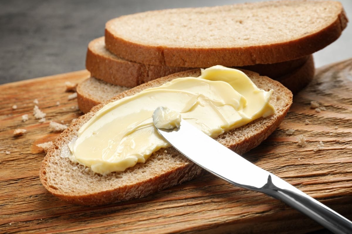 smør, butter, lurpak - welltica.dk - Vejen til et bedre liv