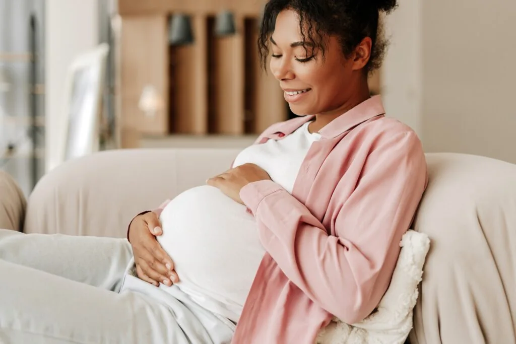 Gravid, mave - welltica.dk - Vejen til et bedre liv