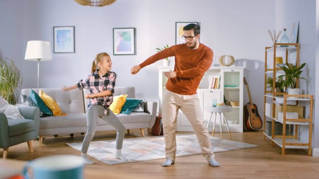 Danse, børn, barn, familie - welltica.dk - Vejen til et bedre liv