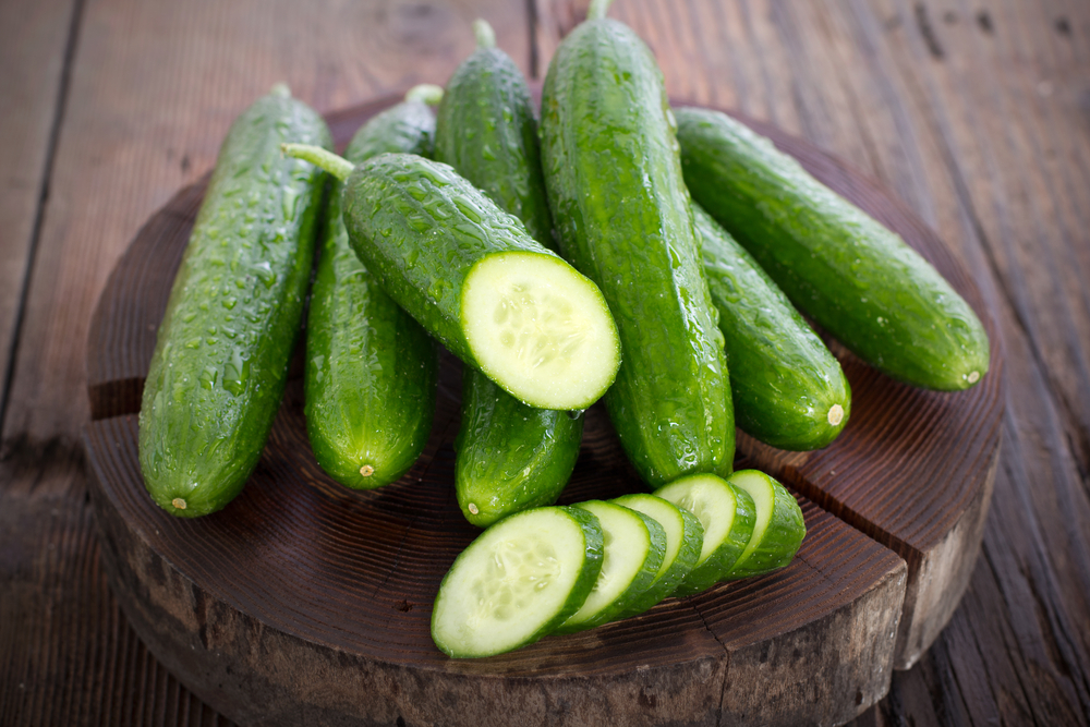 FreshCucumberOnTheWoodenTable - welltica.dk - Vejen til et bedre liv