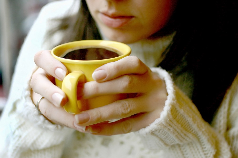 CupOfHotCoffeeOnAColdWinterDay - welltica.dk - Vejen til et bedre liv