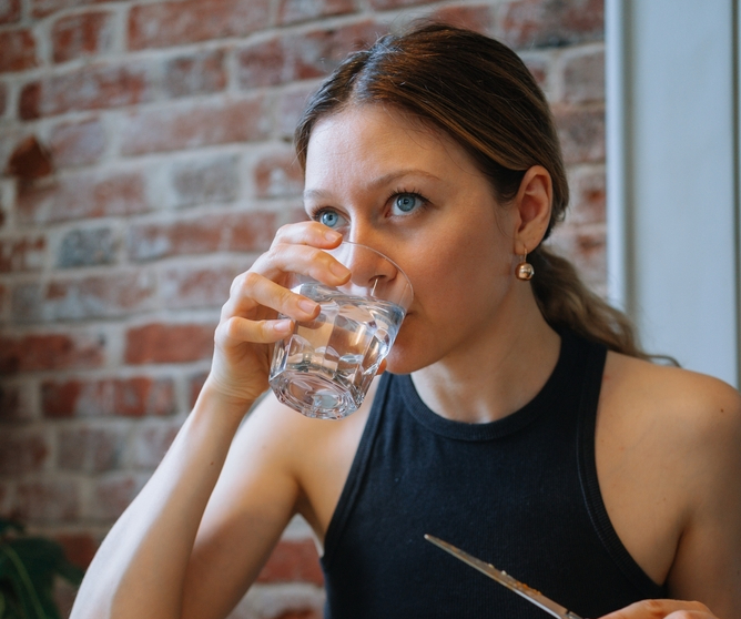 Drinking, water, eating - welltica.dk - Vejen til et bedre liv