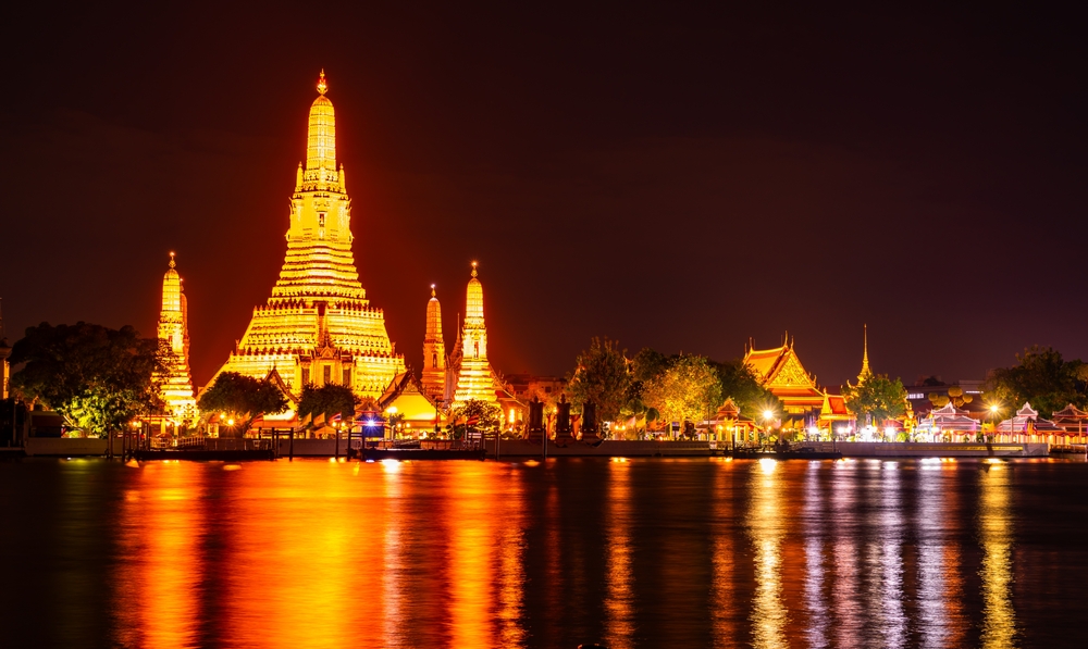 WatArunRatchawararamRatchawaramahawihanOrWatArunBuddhistTempleAlong - welltica.dk - Vejen til et bedre liv
