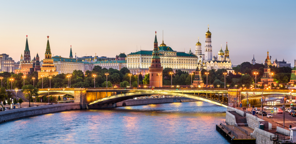 MoscowKremlinAtMoskvaRiverRussiaBeautifulViewOfMoscow - welltica.dk - Vejen til et bedre liv