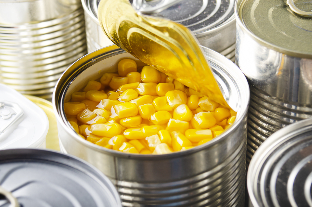 CannedSweetCornInJustOpenedTinCanNon-perishableFood - welltica.dk - Vejen til et bedre liv