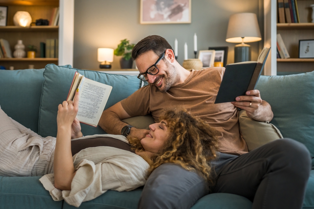 AdultCoupleManAndWomanCaucasianHusbandAndWifeIn - welltica.dk - Vejen til et bedre liv