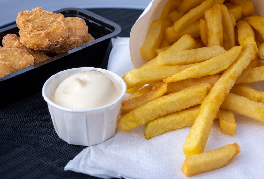 Eating,Of,Street,Or,Take,Away,Food,Fresh,Baked,French - welltica.dk - Vejen til et bedre liv