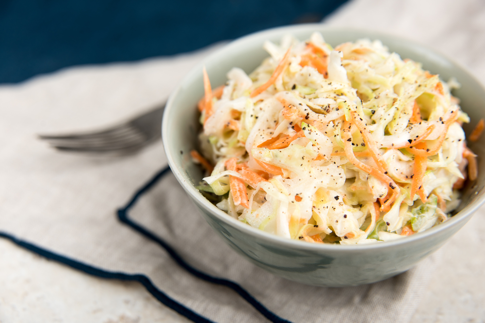 Freshly,Made,Coleslaw,In,Bowl - welltica.dk - Vejen til et bedre liv
