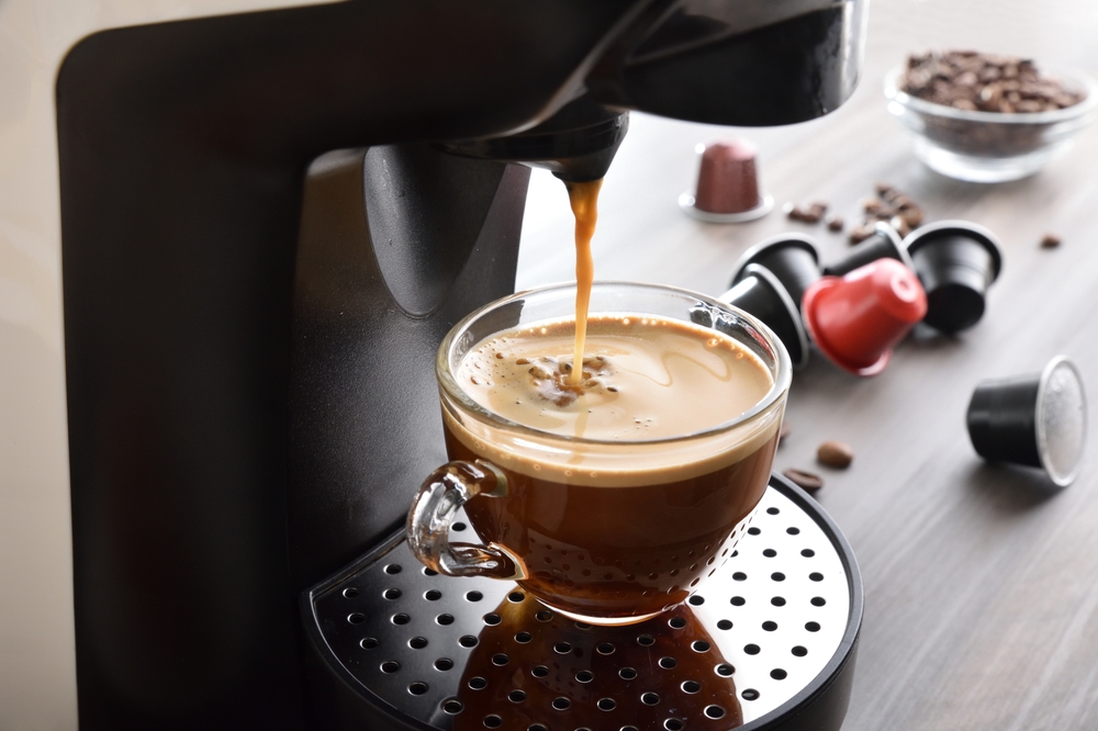 Du sover otte timer og føler dig stadig ikke udhvilet: Kaffe kan være årsagen